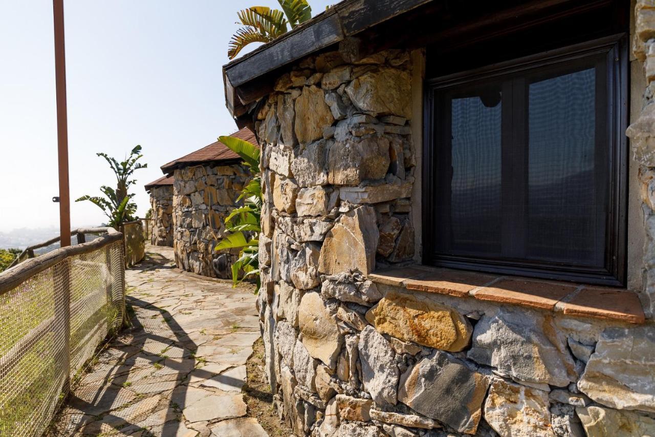 Hotel Selwo Lodge - Animal Park Tickets Included Estepona Exterior photo